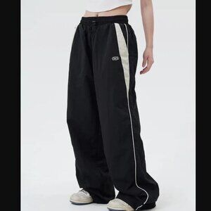 Black Baggy Track Joggers Womans XL Pockets Drawstrings at Waist and Ankles Y2K